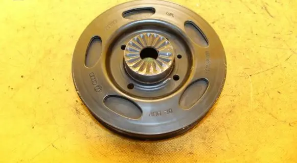 Audi A4 S4 B8 8K Crankshaft pulley