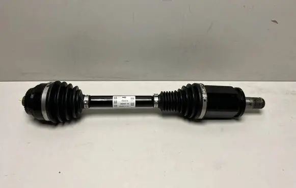 BMW 5 G30 G31 G38 Front driveshaft 8062093 8092513