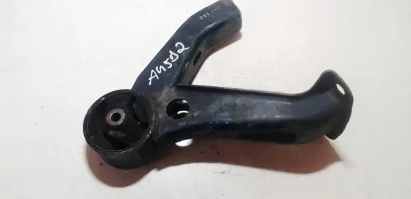 Mitsubishi Outlander Engine mount bracket