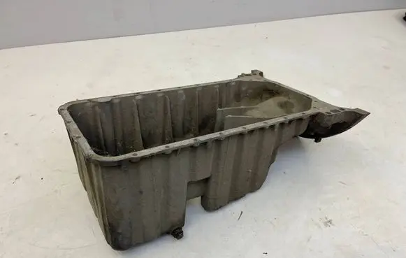 Mercedes-Benz Sprinter W901 W902 W903 W904 Oil sump R6110140402