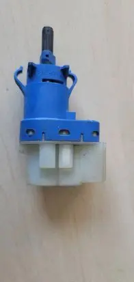 Iveco Daily 6th gen Brake pedal sensor switch 50520116