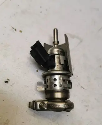 Peugeot 3008 II AdBlue injector 9813930180 J254B01654