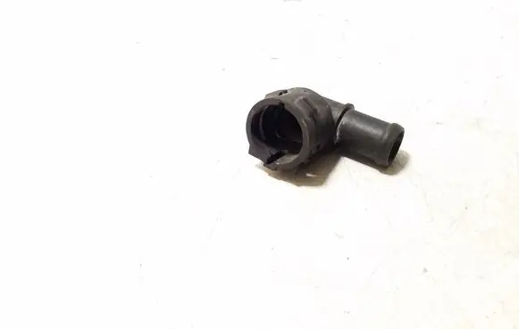 Volkswagen Golf Plus Engine coolant pipe/hose 1K0122291J