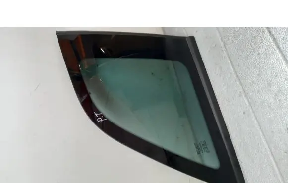 Fiat Croma Rear side window