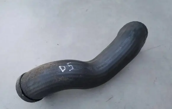 Volvo V70 Intercooler hose/pipe GWK195