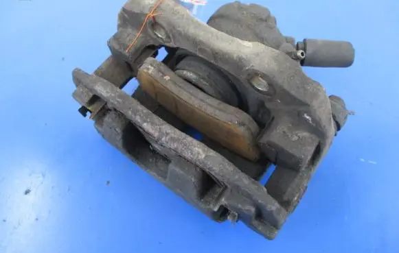 Peugeot 307 Front brake caliper