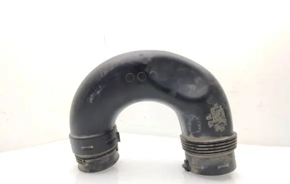 Volkswagen Caddy Air intake hose/pipe 1K0129618BR