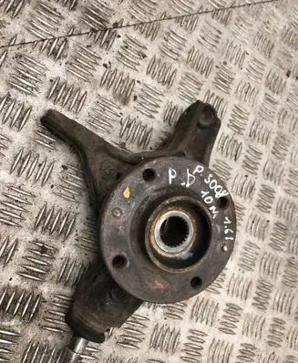 Peugeot 5008 Front wheel hub