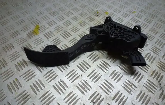 Audi A1 Accelerator throttle pedal 6C1723503D