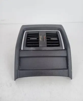 BMW 3 F30 F35 F31 Rear air vent grill 9333675