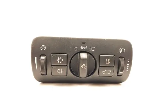 Volvo V70 Light switch 30739415 04066302