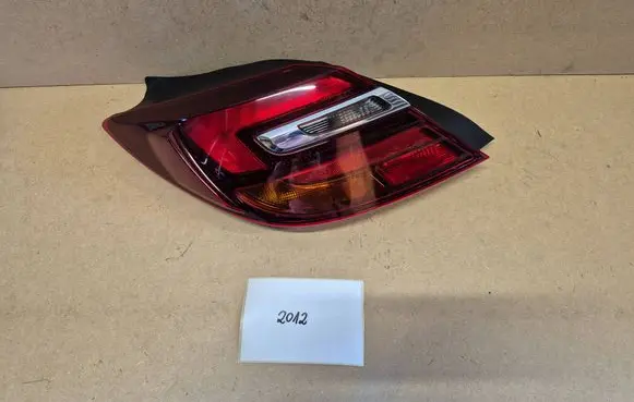 Opel Insignia A Rear/tail lights 39024200