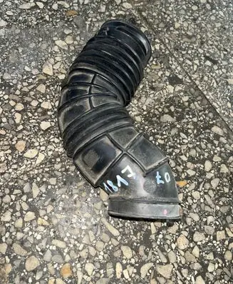 Audi A4 S4 B7 8E 8H Intercooler hose/pipe