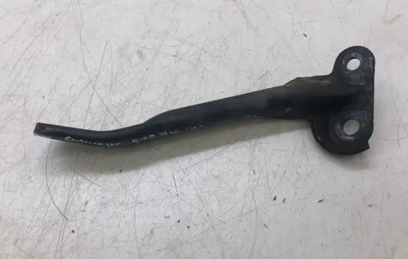 Fiat 500L Gearbox mounting bracket