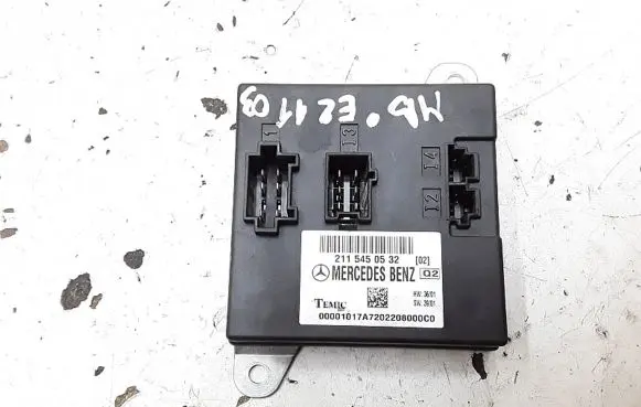 Mercedes-Benz E W211 Engine control unit/module 2115450532