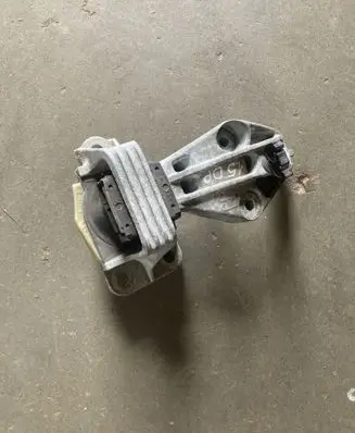 Renault Scenic III - Grand scenic III Engine mount bracket 326D22 26018
