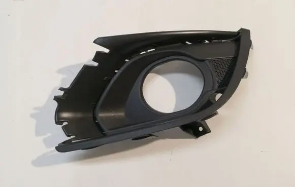 Opel Corsa E Front bumper lower grill 13399276