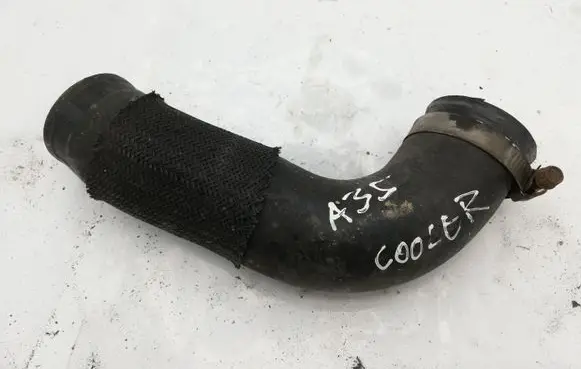 Lexus IS 220D-250-350 Intercooler hose/pipe NOCODE