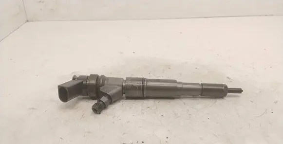 BMW 5 E60 E61 Fuel injector 0445110216 7793836