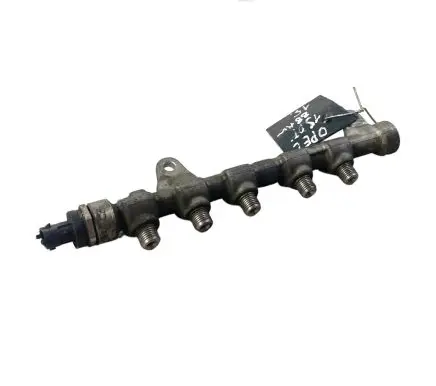 Opel Zafira B Fuel main line pipe 55215204 570700 0445214190