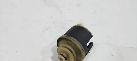 BMW 5 F10 F11 Fuel filter heater 8572519