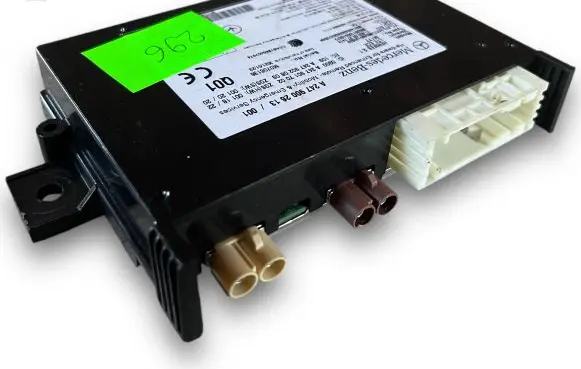 Mercedes-Benz B W247 Central body control module S296 A2479002613