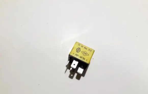 Renault Scenic I Other relay 7700844253 12v40a03532