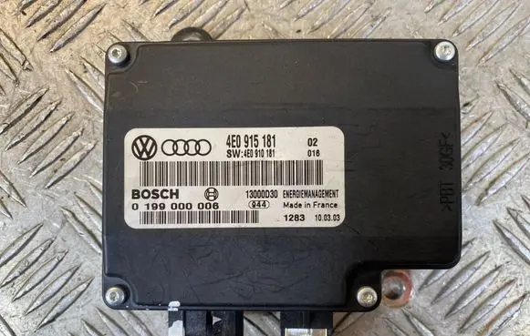 Audi A8 S8 D3 4E Battery control module 4E0915181 4E0910181 0199000006