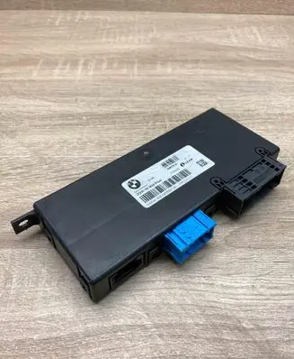 BMW 5 F10 F11 Comfort/convenience module 9267516 ZGW02MidPlus