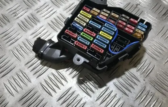 Skoda Octavia Mk1 (1U) Fuse box set 8d1941824