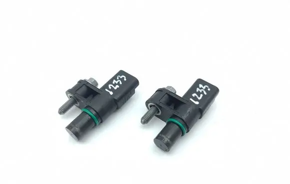 Opel Astra L Camshaft position sensor 9688725080