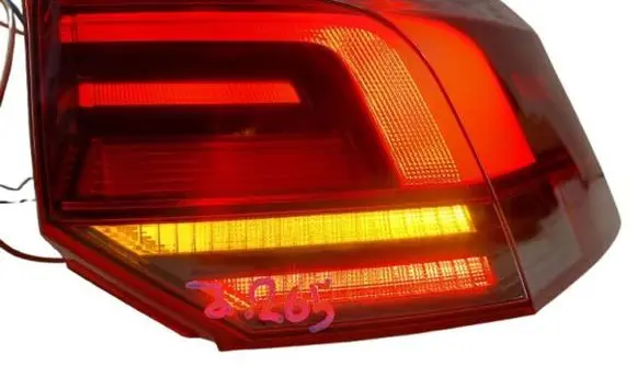 Volkswagen Golf VIII Rear/tail lights 5h0945096b-kolumb
