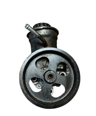 Toyota Avensis T250 Power steering pump