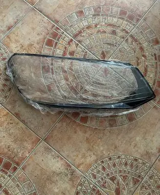 Volkswagen Touareg II Headlight lense 