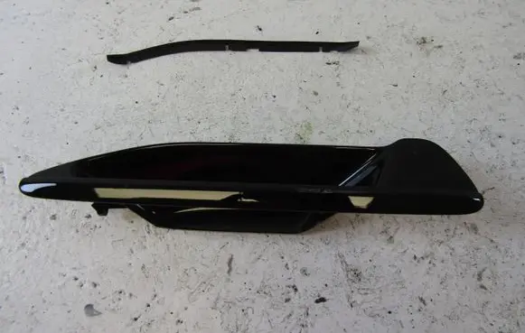 Audi A5 Front door handle cover 8B3837206