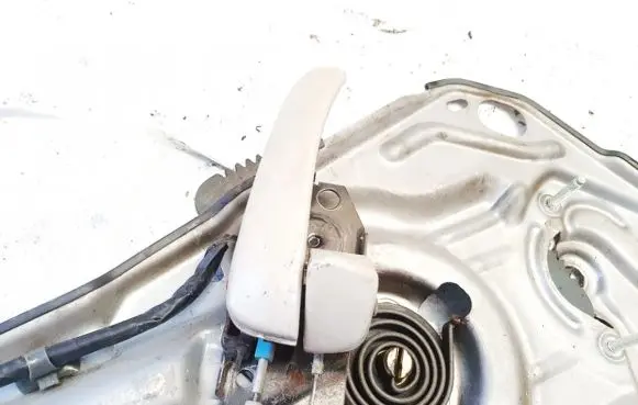 Hyundai Trajet Front door interior handle