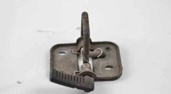 Volkswagen Golf VII Engine bonnet/hood lock/latch loop/hook 5G0823186B
