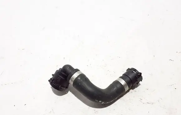 Mercedes-Benz E W214 Engine coolant pipe/hose A2068300802
