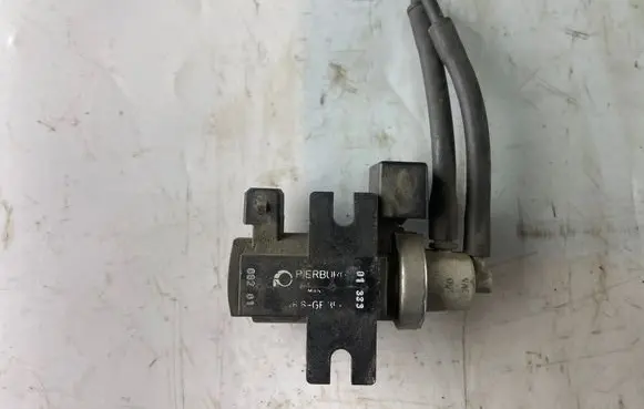 Hyundai Matrix Turbo solenoid valve 72190316