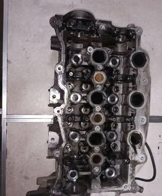 Land Rover Range Rover Sport L320 Engine head 4R8Q6090