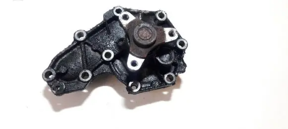 Volvo S40, V40 Water pump