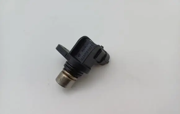 Opel Corsa C Camshaft position sensor 0232103021