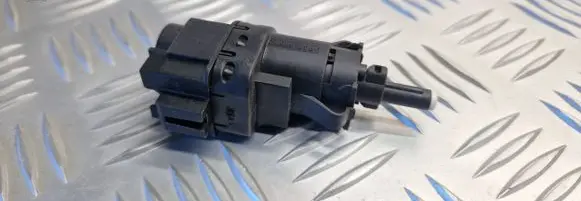 Ford Explorer Brake pedal sensor switch 3M5T13480AB