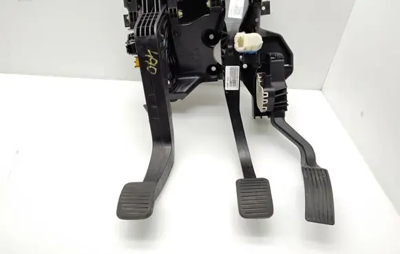 Fiat Ducato Pedal assembly 25863700 D258 B720