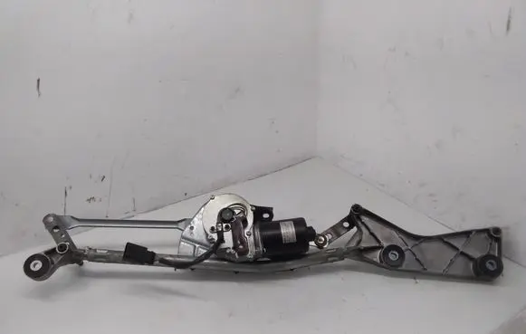 Front wiper linkage