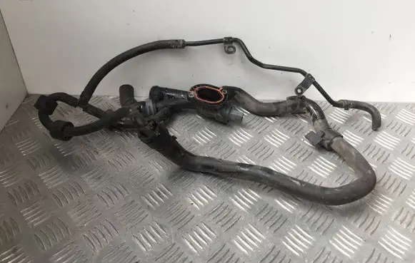 Volkswagen Tiguan Engine coolant pipe/hose 03L121131AA 5N0122157AL