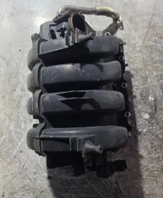 Audi A3 S3 8P Intake manifold 2900310509