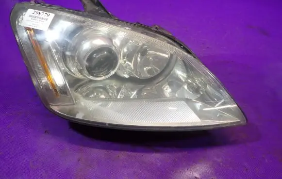 Ford Focus C-MAX Headlight/headlamp 270606