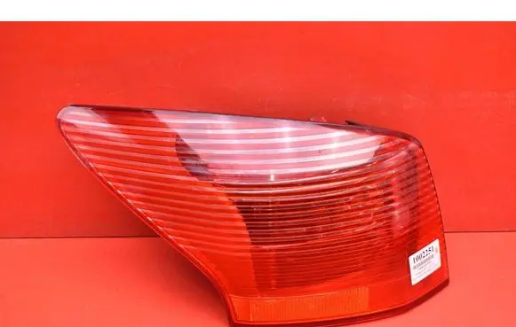 Rear/tail lights