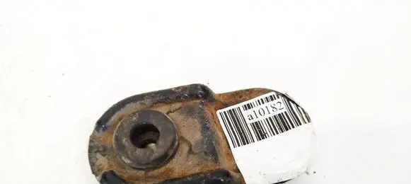 Subaru Outback Radiator mount bracket 